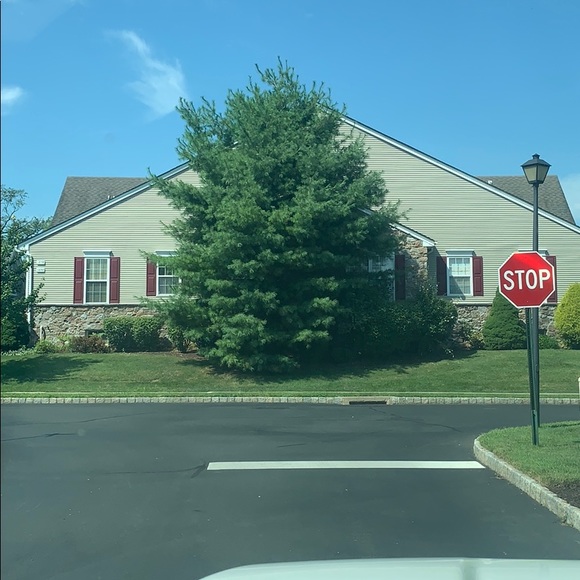 Meet your Posher, Robert - Picture 1 of 1